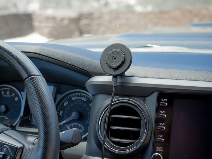 Quad Lock® Bežični Punjač Glava za automobil / stoni - V2